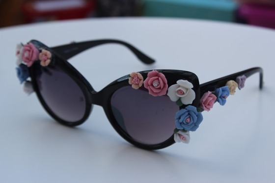 Flower-art-Dolce-and-Gabbana-Sunglasses-3